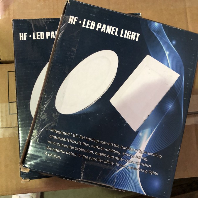 Boitier Variateur / Récepteur RF 4x Channels 12v Sunricher